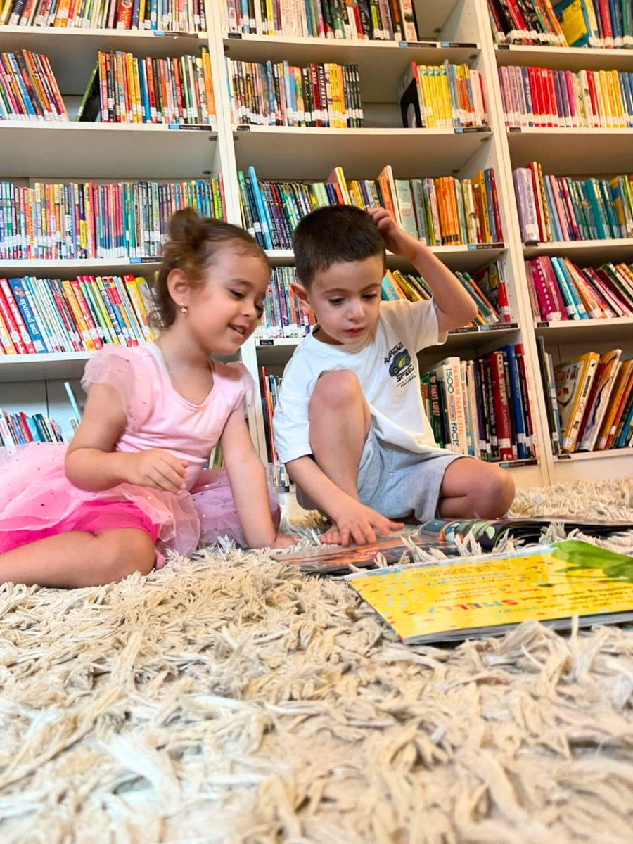 Stay and Play sessions at LMA Libraries